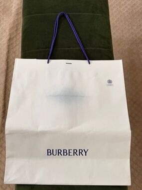 Burberry Shopping Paper Bag